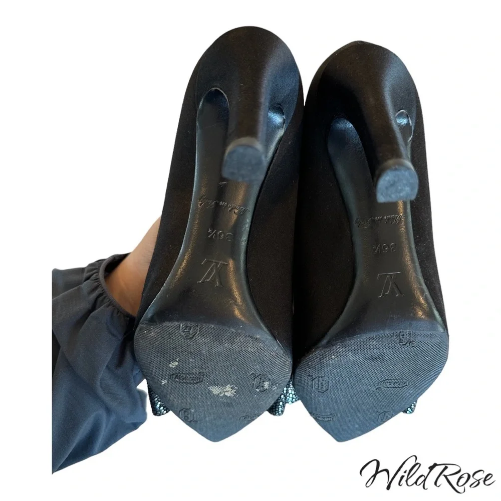 LOUIS VUITTON LIPSTICK PUMPS BLACK SATIN & PEBBLED SILVER LEATHER BOW PUMP 36.5 - Picture 12 of 17